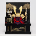 一貴作 松に連山 兜収納飾り